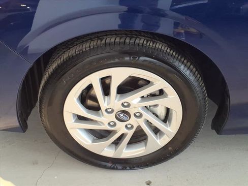 Used 2025 Subaru Impreza 2.0i image 8