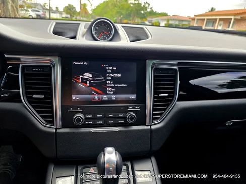 Used 2018 Porsche Macan Sport Edition image 61