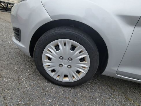 Used 2016 Ford Fiesta S image 7