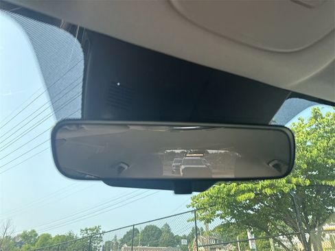 New 2025 Kia Sorento S image 37