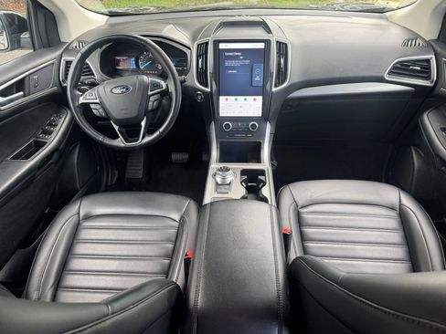 Used 2024 Ford Edge SEL image 40
