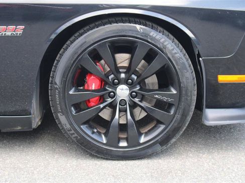 Used 2013 Dodge Challenger SRT8 w/ Harman Kardon Audio Group image 9