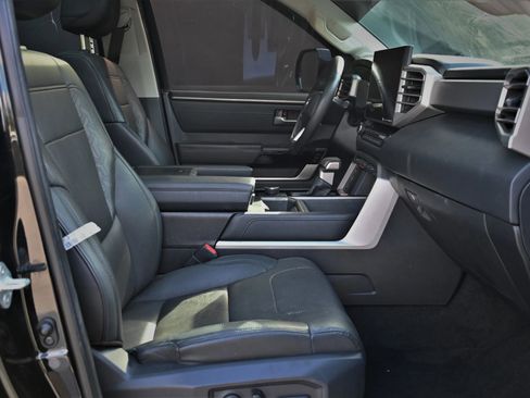 Used 2022 Toyota Tundra Limited image 24