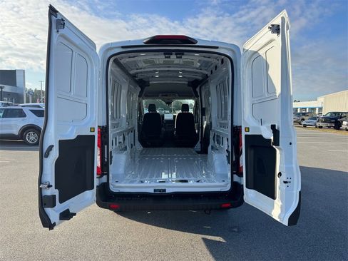 New 2026 Ford Transit 350 148 Medium Roof image 17