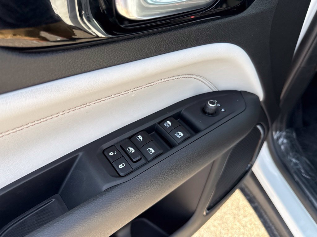 New 2026 Jeep Compass Limited AWD/4WD image 18
