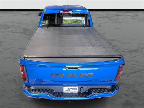 Used 2025 RAM 1500 Big Horn AWD/4WD image 3