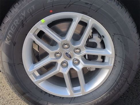 New 2026 Ford Explorer Active image 14