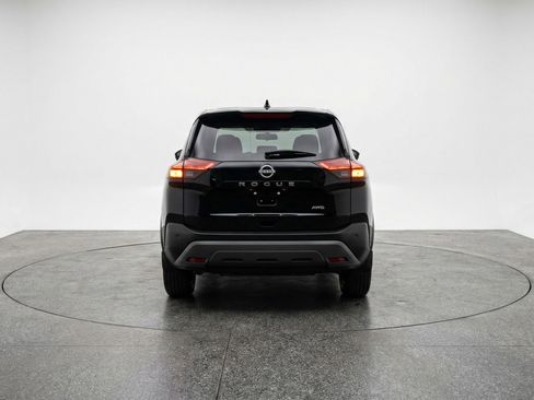 Used 2025 Nissan Rogue SV image 7