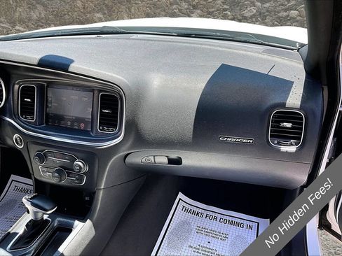 Used 2016 Dodge Charger R/T RWD image 15