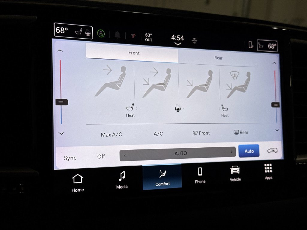 Used 2025 Chrysler Pacifica Select FWD image 16