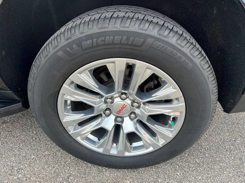 Used 2021 GMC Yukon XL Denali image 35