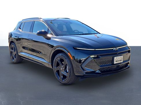 New 2025 Chevrolet Equinox EV RS image 3