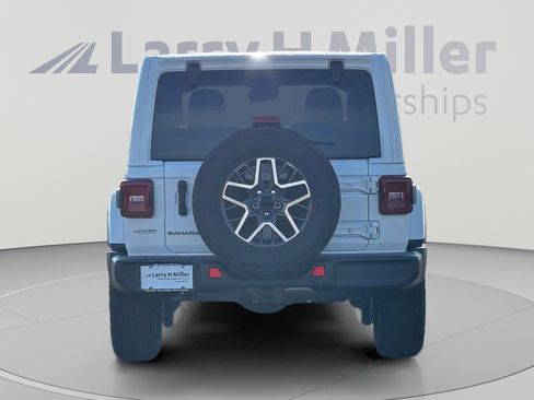 New 2026 Jeep Wrangler Unlimited Sahara AWD/4WD image 5