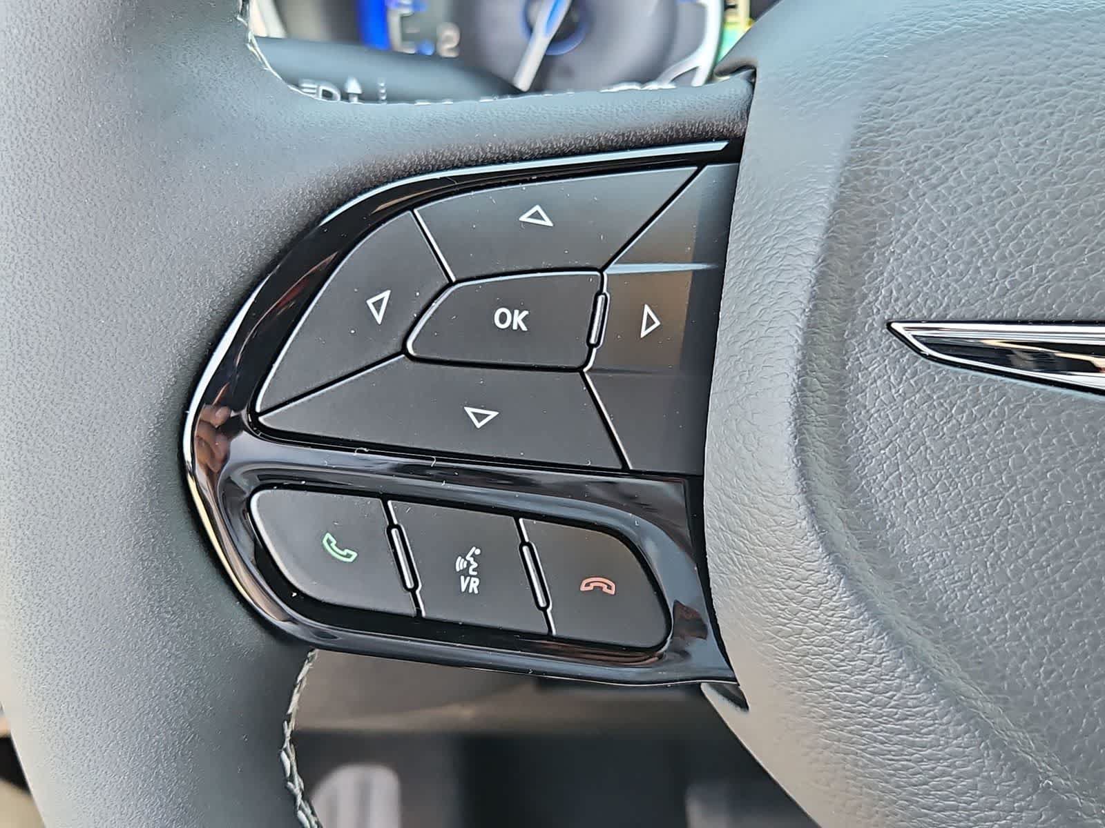 New 2026 Chrysler Pacifica Limited w/ S Appearance Package AWD/4WD image 23