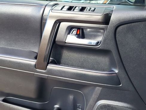 Used 2020 Toyota 4Runner TRD Off-Road Premium w/ Moonroof Package AWD/4WD image 13