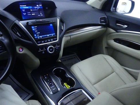 Used 2020 Acura MDX SH-AWD image 12