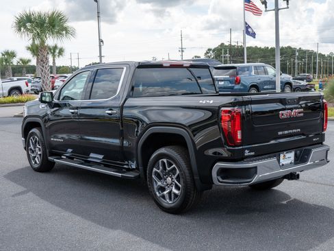 New 2026 GMC Sierra 1500 SLT w/ SLT Premium Package image 5