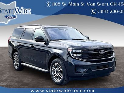 Used 2025 Ford Expedition Active