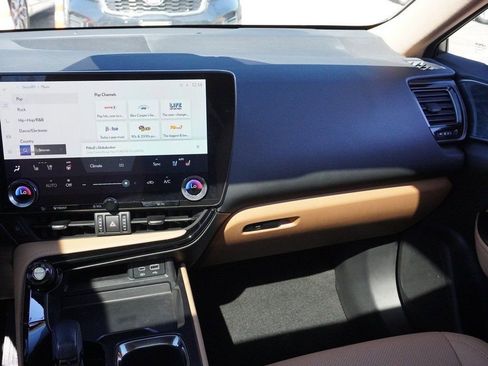 Used 2025 Lexus NX 350 AWD w/ Cold Area Package image 33