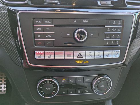 Used 2016 Mercedes-Benz GLE 63 AMG AMG GLE 63 image 23