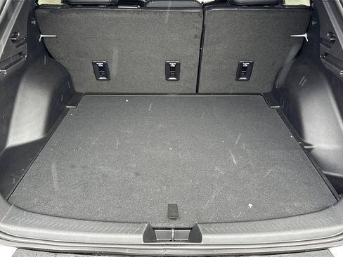 New 2026 Chevrolet Equinox EV LT w/ LPO, Blackout Package image 14