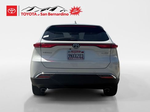 Certified 2024 Toyota Venza Limited AWD/4WD image 4