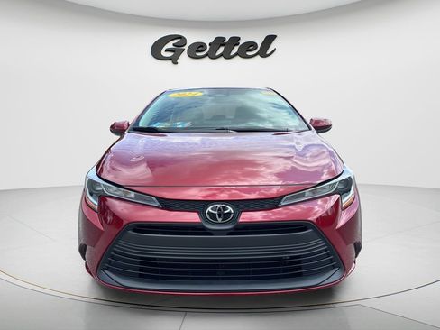 Used 2024 Toyota Corolla LE FWD image 2