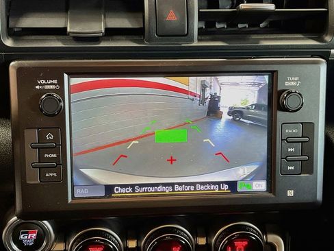 Used 2026 Toyota GR86 w/ ALL Weather Mat Package (TMS) RWD image 13