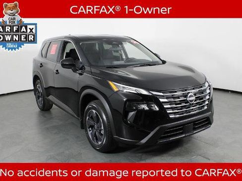 Certified 2024 Nissan Rogue SV image 5