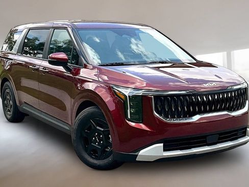New 2026 Kia Carnival FWD image 2