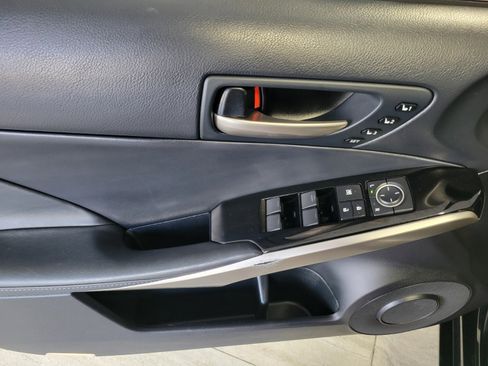 Used 2020 Lexus IS 300 w/ Premium Package image 19