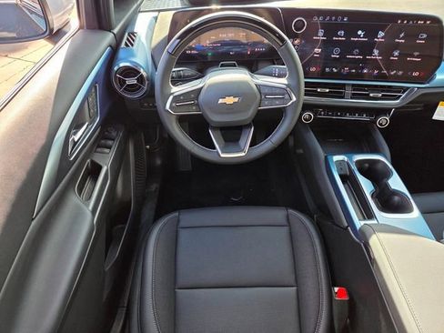 New 2025 Chevrolet Equinox EV LT w/ Active Safety Package 3 image 8