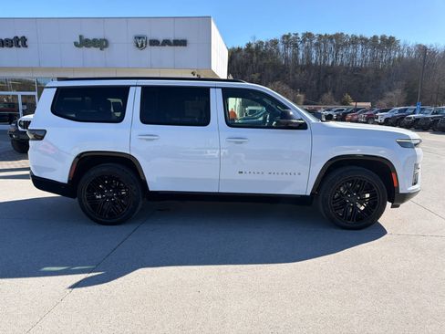 New 2026 Jeep Grand Wagoneer Limited image 5