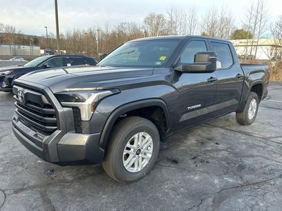 New 2026 Toyota Tundra SR5