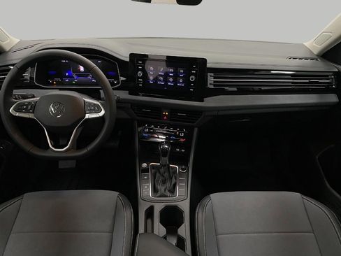 New 2025 Volkswagen Jetta SE image 19