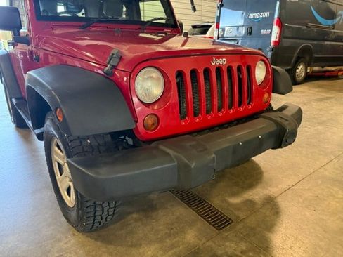 Used 2008 Jeep Wrangler X AWD/4WD image 2
