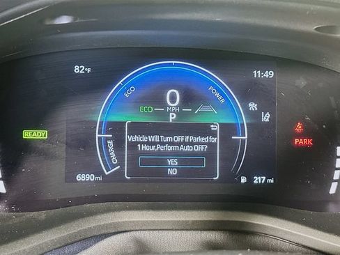 Certified 2025 Toyota Camry LE FWD image 14
