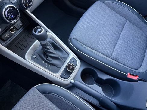 New 2026 Hyundai Venue SEL image 23