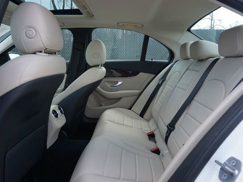 Used 2021 Mercedes-Benz C 300 Sedan image 17