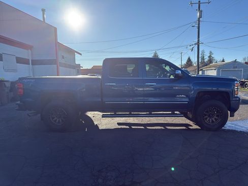 Used 2015 Chevrolet Silverado 1500 High Country w/ High Country Premium Package image 7