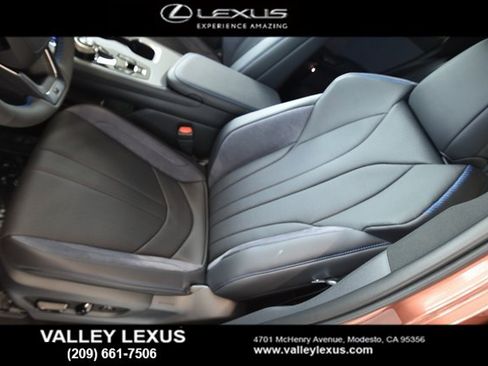 New 2026 Lexus RZ 450e image 9