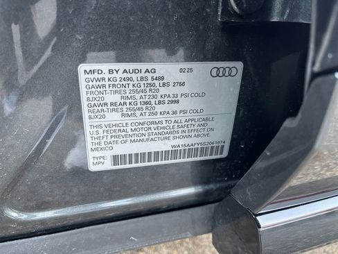 Used 2025 Audi Q5 2.0T Premium Plus image 30