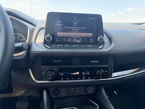 Used 2025 Nissan Rogue SV w/ Rock Creek Premium Package AWD/4WD image 23