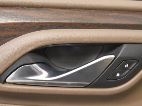 Used 2021 GMC Yukon Denali w/ Denali Ultimate Package image 16