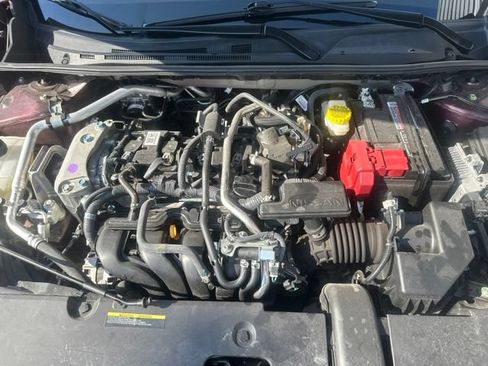 Used 2025 Nissan Sentra SV FWD image 33
