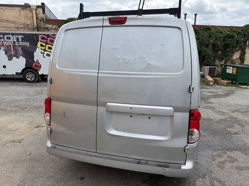 Used 2018 Nissan NV200 SV w/ Navigation Package FWD image 24