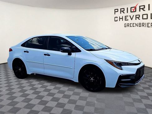 Used 2021 Toyota Corolla SE w/ Carpet Mat Package (TMS) FWD image 2