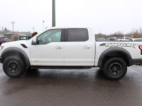 Used 2018 Ford F150 Raptor w/ Equipment Group 802A Luxury image 8