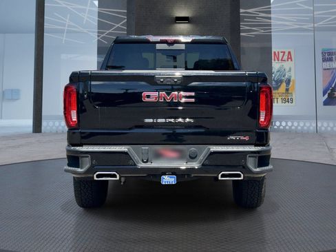 Certified 2025 GMC Sierra 1500 AT4 w/ AT4 Premium Package AWD/4WD image 5