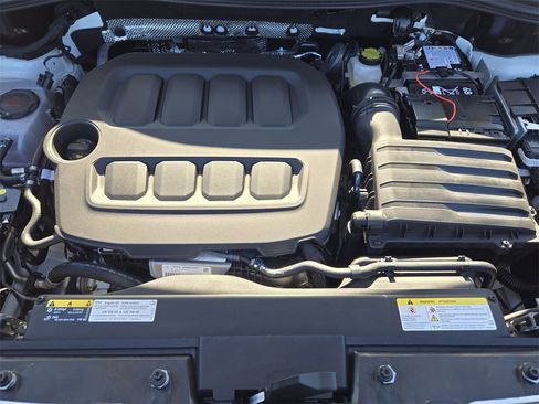 New 2026 Volkswagen Tiguan SE R-Line image 24